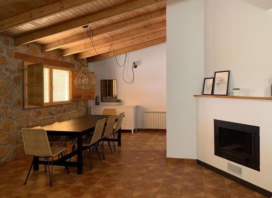 La Llobatera Casa Rural Les Coves de Vinroma Екстериор снимка